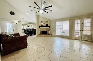 15223 Bedford Glen Dr, Channelview, TX 77530 - Photo 11