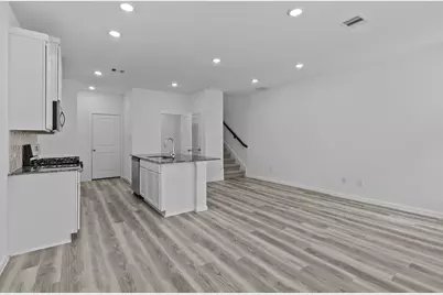 7523 Bella Springs, Houston, TX 77044 - Photo 9