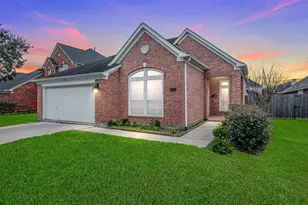 5805 Windy Knoll Ln, Rosharon, TX 77583 - Photo 1
