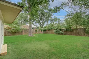 4621 W 43rd St, Houston, TX 77092 - Photo 29
