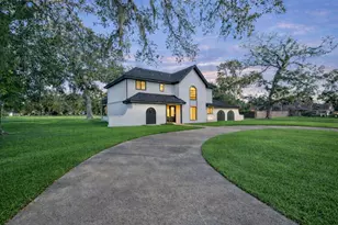 2253 River Valley Dr, West Columbia, TX 77486 - Photo 3