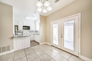 12500 Brookglade Cir, Houston, TX 77099 - Photo 19
