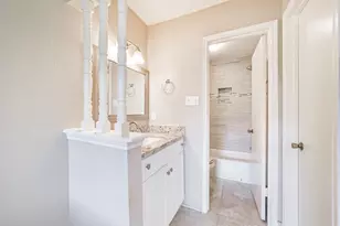 12500 Brookglade Cir, Houston, TX 77099 - Photo 25