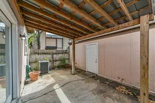 12500 Brookglade Cir, Houston, TX 77099 - Photo 7