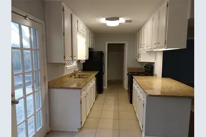 12927 Westmere Drive, Houston, TX 77077 - Photo 9