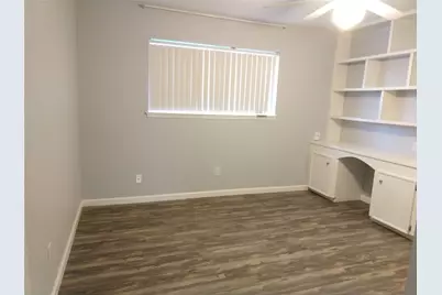 12927 Westmere Drive, Houston, TX 77077 - Photo 17