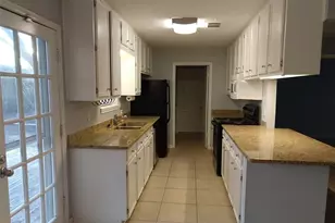 12927 Westmere Dr, Houston, TX 77077 - Photo 9