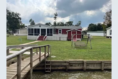 12 Walnut Bend, Huntsville, TX 77320 - Photo 11