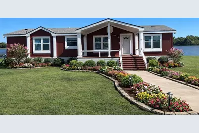 12 Walnut Bend, Huntsville, TX 77320 - Photo 1