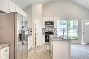 9775 Black Gum, Willis, TX 77318 - Photo 5