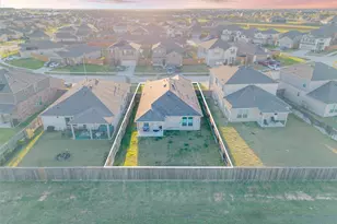 8218 Wave Arbor Dr, Cypress, TX 77433 - Photo 21