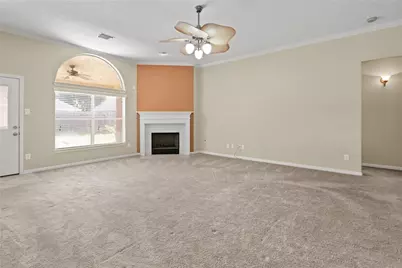 10311 Sawyers Crossing Lane, Sugar Land, TX 77498 - Photo 9
