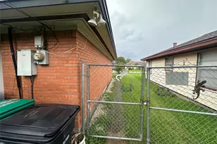 12937 Orleans St, Houston, TX 77015 - Photo 17