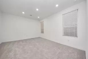 904 Capracotta Dr, Huffman, TX 77336 - Photo 9