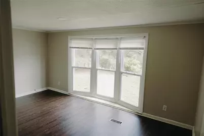 5750 Paradise Drive, Lumberton, TX 77657 - Photo 9