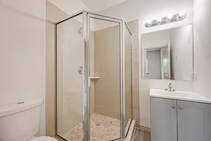 5530 Hirondel St, Houston, TX 77033 - Photo 21