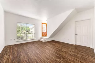 830 Threadneedle St, Houston, TX 77079 - Photo 9