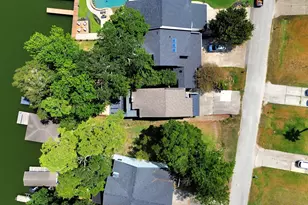 854 Lake View Dr, Montgomery, TX 77356 - Photo 1