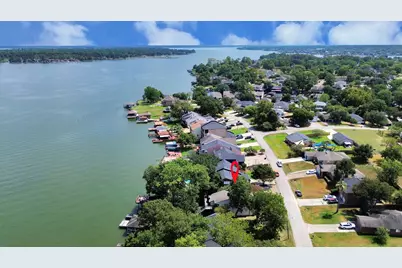 854 Lake View Drive, Montgomery, TX 77356 - Photo 11