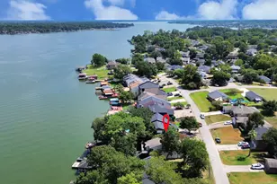 854 Lake View Dr, Montgomery, TX 77356 - Photo 11