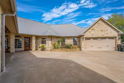 202 W North Street, Weimar, TX 78962 - Photo 27