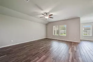 2103 Brisa Ln, Baytown, TX 77523 - Photo 7