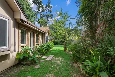 5010 Deer Point Drive, Spring, TX 77389 - Photo 25