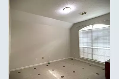 1815 Rustic Oak Lane, Pasadena, TX 77586 - Photo 13