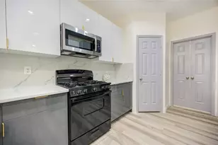 21626 Amesbury Meadow Ln, Spring, TX 77379 - Photo 11