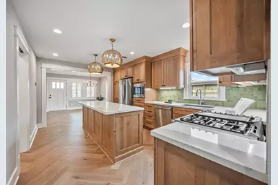 1104 Walton Street, Houston, TX 77009 - Photo 9