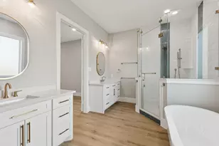 591 Pompano Ln, Freeport, TX 77541 - Photo 9