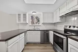 4800 Oak Hollow St, Baytown, TX 77521 - Photo 25