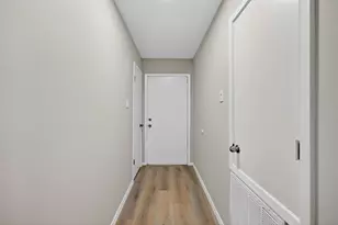 4800 Oak Hollow St, Baytown, TX 77521 - Photo 11