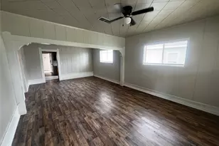 741 13th St, Port Arthur, TX 77640 - Photo 3