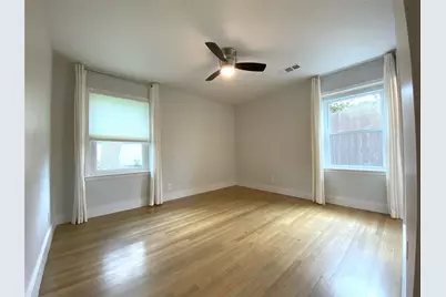 1818 Mill Creek Drive, Houston, TX 77008 - Photo 17