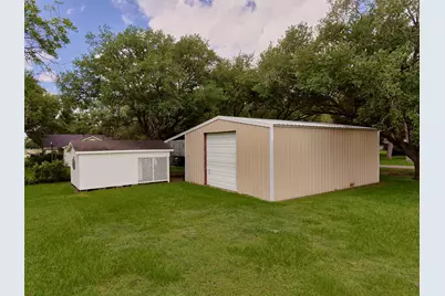 16103 Highway 36, Needville, TX 77461 - Photo 15