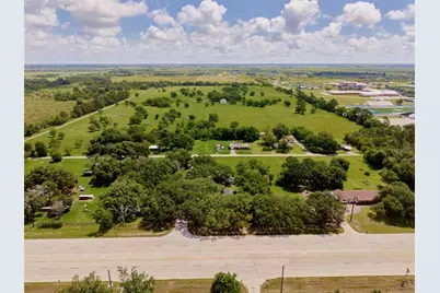 16103 Highway 36, Needville, TX 77461 - Photo 1