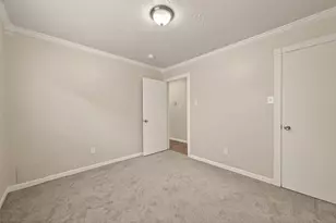9046 Smokehollow Dr, Houston, TX 77064 - Photo 21