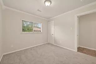 9046 Smokehollow Dr, Houston, TX 77064 - Photo 25
