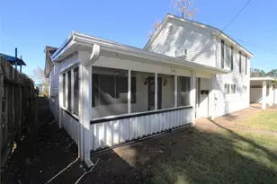 401 E 5th St, Sweeny, TX 77480 - Photo 3