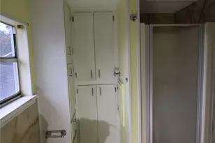 401 E 5th St, Sweeny, TX 77480 - Photo 33