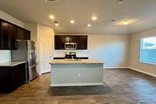 407 Marimoor Dr, Hutto, TX 78634 - Photo 7