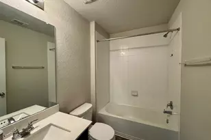 407 Marimoor Dr, Hutto, TX 78634 - Photo 5