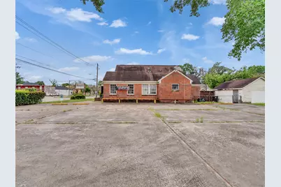 713 Fairbanks Street, Houston, TX 77009 - Photo 13