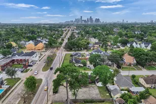 713 Fairbanks St, Houston, TX 77009 - Photo 5