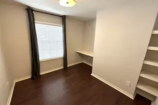 2750 Holly Hall St, Houston, TX 77054 - Photo 17