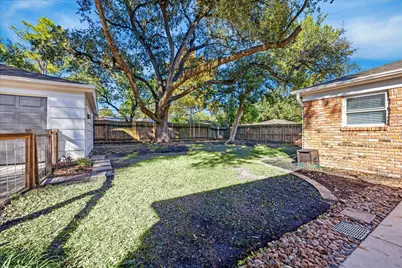5706 Capello Drive, Houston, TX 77035 - Photo 17
