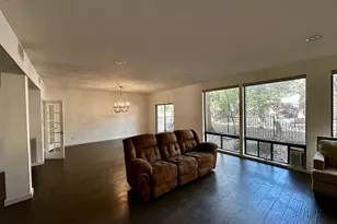 9043 Briar Forest Dr, Houston, TX 77024 - Photo 23