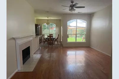 15627 Rosewood Hill Court, Sugar Land, TX 77498 - Photo 11