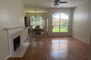 15627 Rosewood Hill Ct, Sugar Land, TX 77498 - Photo 11